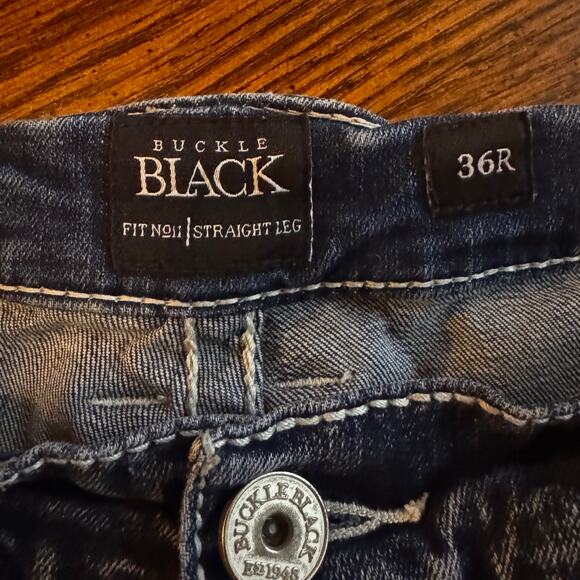 Buckle Black Men’s Straight Leg Jeans Waist 36R Inseam 28 Early Y2K Distressed - Picture 4 of 11